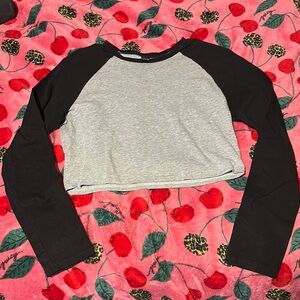 Black and Gray Long Sleeve Crop Top